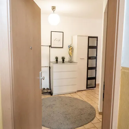 M House Komfortables Mit Doppelbett & Schlafsofa Fuer Max 3 Pers Homestay